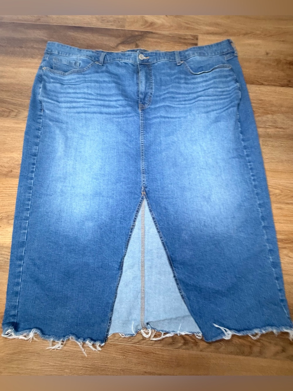 Torrid Denim Midi Skirt‎ 28 Blue Jean High Rise Pencil Raw Hem Front Slit Casual
